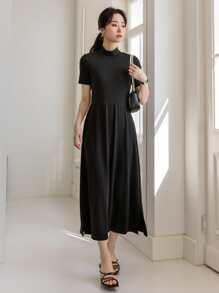 DAZY 高領開岔實色a字裙 - 黑色 - 查看 6