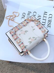 1pc White Lace Design Casual Cute Floral Mini Square Handbag, Chic Small Crossbody Shoulder Bag With Chain Strap, Suitable For Women Daily Use And Cell Phone - White - View 4