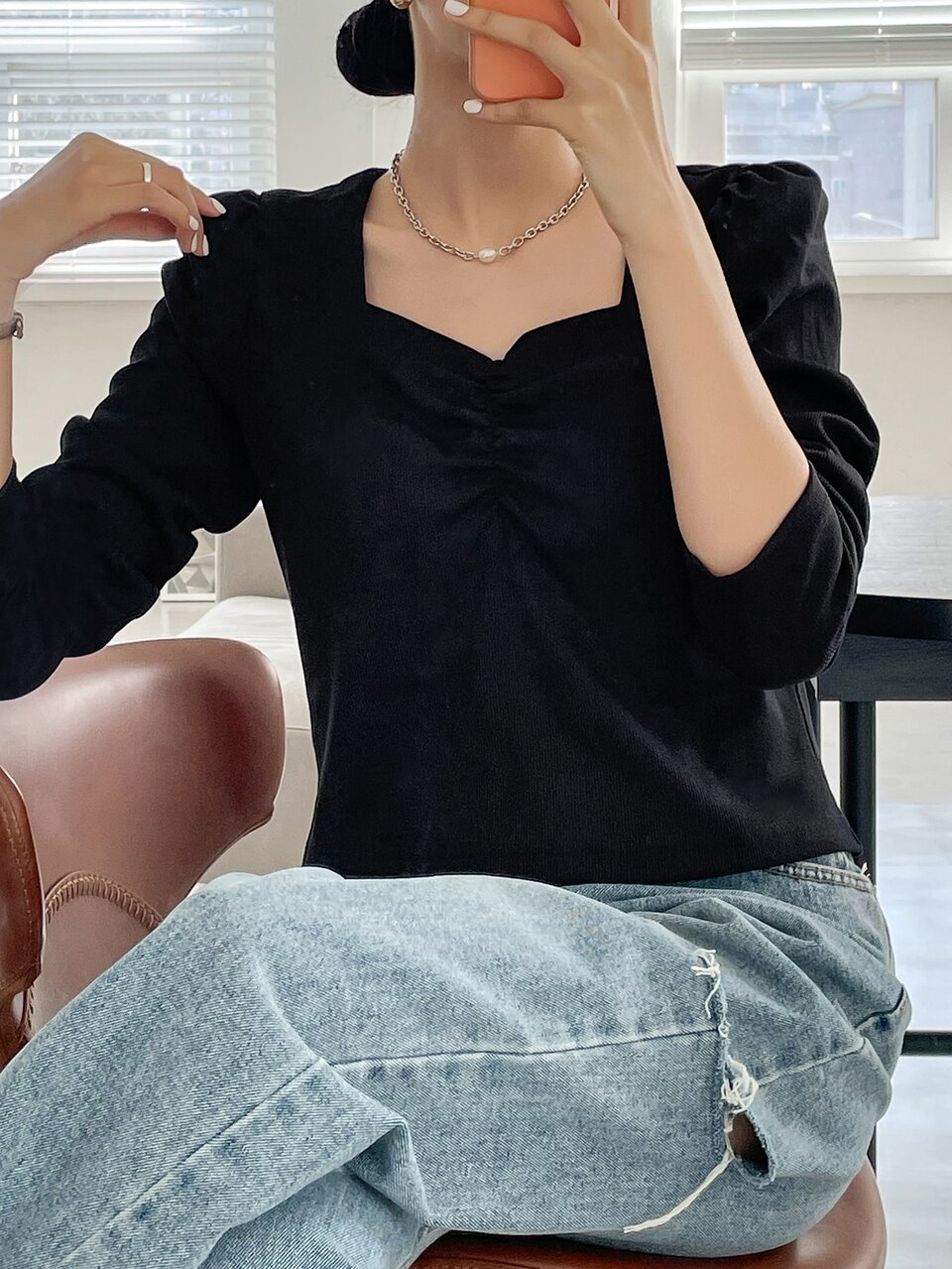 Ruched Sweetheart Neck Puff Sleeve Tee