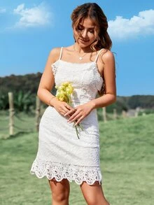 Eilly Bazar 貝殼邊蕾絲吊帶洋裝