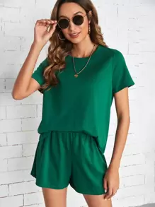 SHEIN 素色落肩T恤和運動短褲 - 墨綠色 - 查看 1