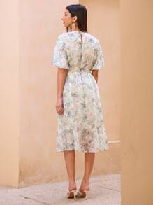 MOTF PREMIUM Vestido con cinturón floral de manga globo - Multicolor - Ver 2