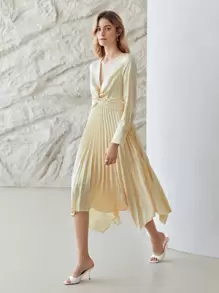 MOTF PREMIUM Vestido girante asimétrico fruncido