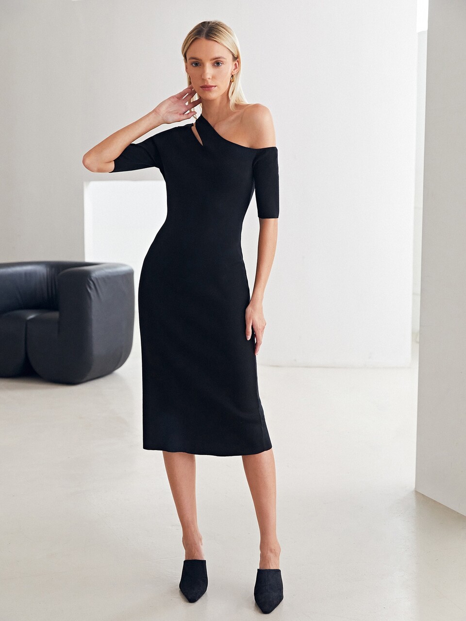 VISCOSE FITTED SWEATER DRESS WITHOUT BELT
