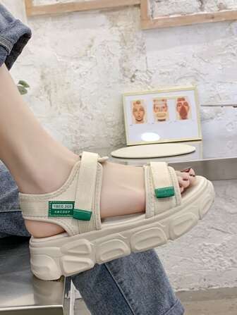 字母貼飾魔術貼運動涼鞋