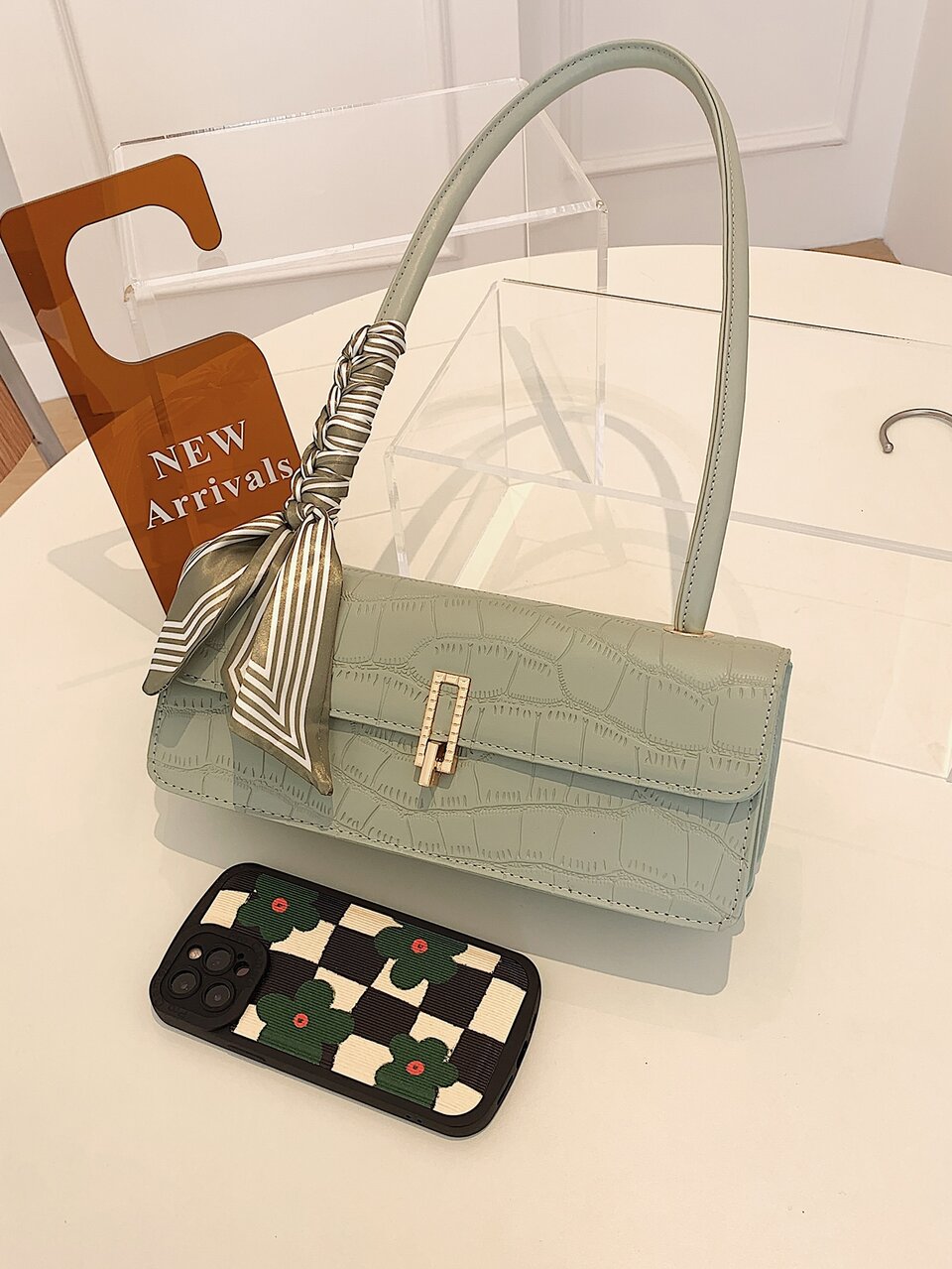 New Solid Color PU Scarf Bag, With Lid And Inner Zipper,  Suitable For  Christmas And Valentine's Day Gift , Green