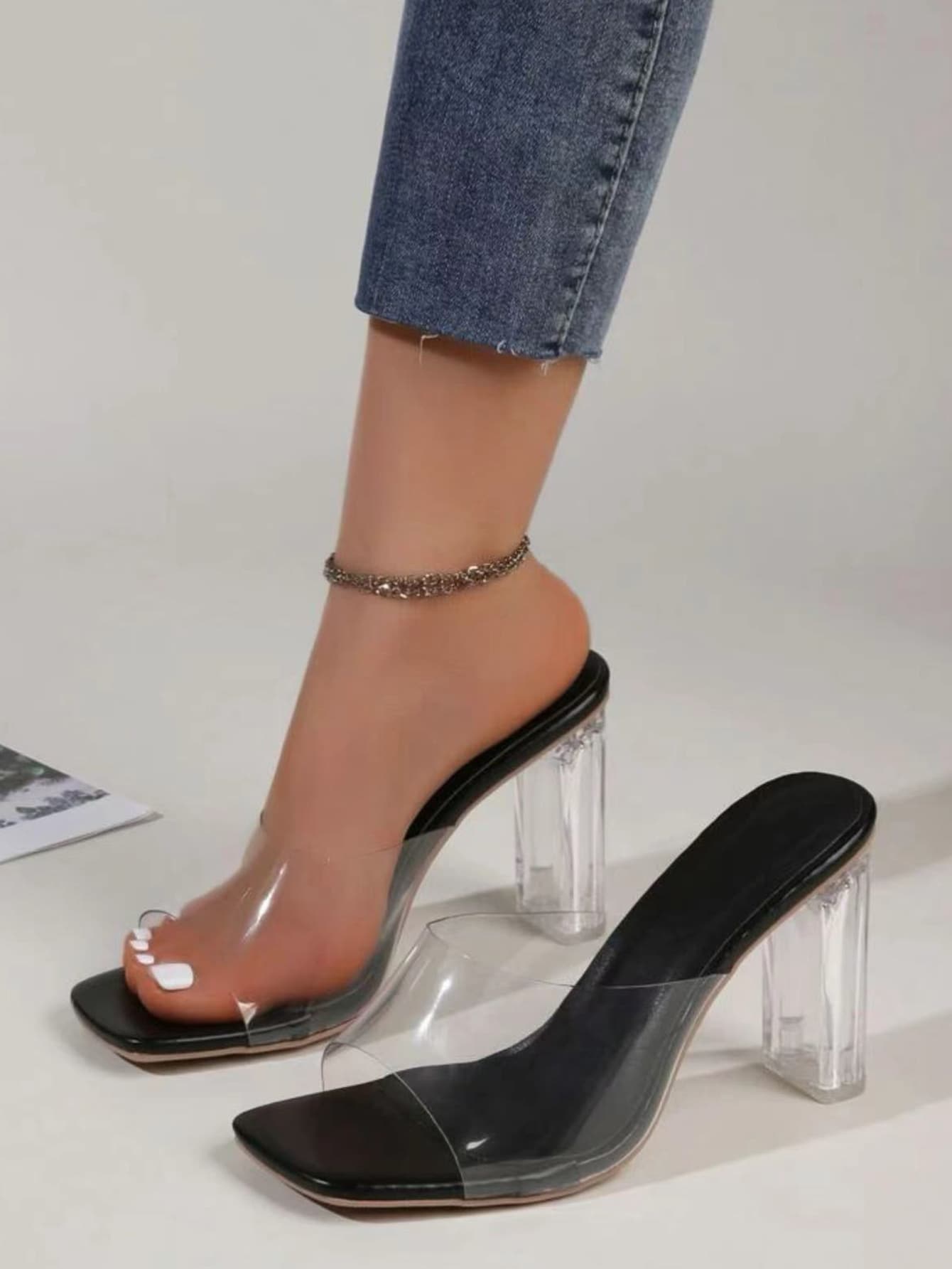 Giày cao gót nữ tối giản màu đen trơn, mũi hở, gót dày, đính pha lê trong suốt, kiểu dáng thời trang đa năng, dép đi ngoài trời gợi cảm cho nữ, phù hợp với trang phục mùa xuân hè. - màu đen - Xem 1