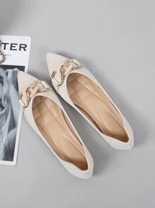 Chain Decor Point Toe Ballet Flats