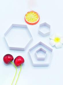 4 قطع كرة القدم قطاعة بسكويت طقم سداسي الزوايا قطاعة بسكويت بلاستيك كرة القدم قالب البسكويت شكل كرة القدم بسكويت الى قالب الخبز كيك تزيين