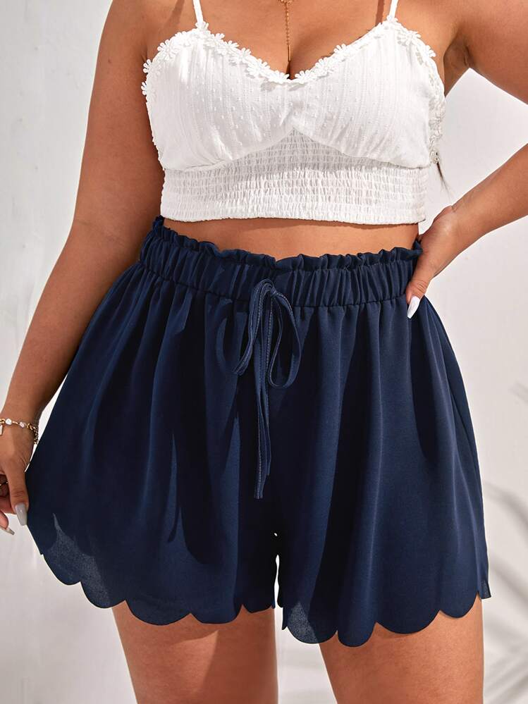SHEIN Frenchy Quần Short kích thước lớn Sò điệp Thắt nơ trước Quần paper-bag màu trơn Giải trí - Màu xanh hải quân - Xem 3