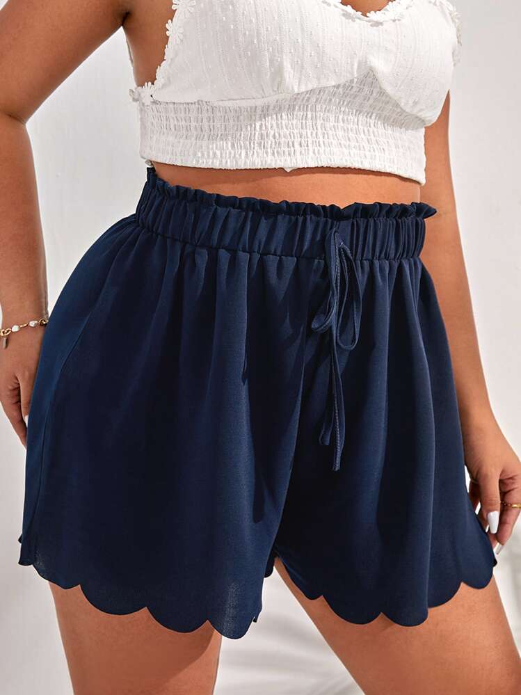 SHEIN Frenchy Quần Short kích thước lớn Sò điệp Thắt nơ trước Quần paper-bag màu trơn Giải trí - Màu xanh hải quân - Xem 4
