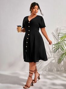 SHEIN Frenchy 大碼紐扣細節泡泡袖洋裝 - 黑色 - 查看 5