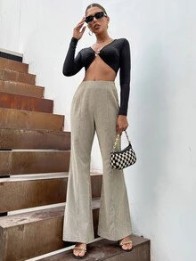 高腰格紋喇叭褲