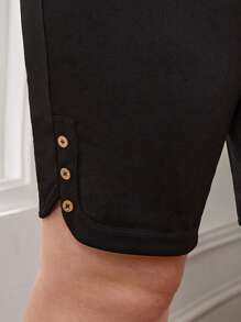 EMERY ROSE 大碼高腰假鈕扣短褲 - 黑色 - 查看 6