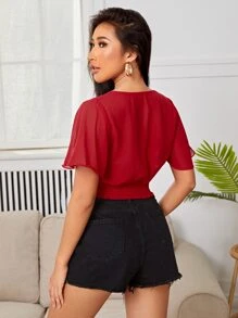 SHEIN PETITE 抽褶細節荷葉袖上衣 - 紅色 - 查看 2