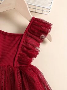 SHEIN 嬰兒蕾絲拼接荷葉邊方領洋裝和髮箍 - 酒紅色 - 查看 5