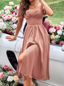 SHEIN VCAY 褶邊假鈕扣泡泡袖雞心領口高衩緞面連衣裙 - 珊瑚粉 - 查看 4