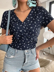 DAZY Ditsy Floral Print Surplice Neck Tee - Navy Blue - View 1