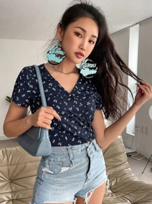 DAZY Ditsy Floral Print Surplice Neck Tee - Navy Blue - View 8