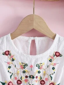 Baby Floral Embroidered Ruffle Sleeve Keyhole Back Dress - White - View 7