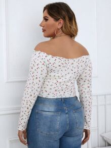 SHEIN Clasi Plus Ditsy Floral Print Off Shoulder Ruched Crop Tee