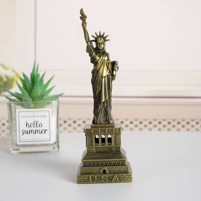 1Pc Random Statue O…