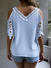 EMERY ROSE Cold Shoulder Guipure Lace Blouse - Baby Blue - View 2