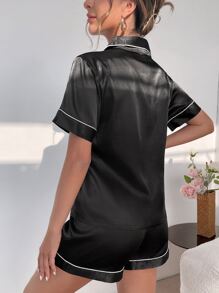 Moireta Conjunto de pijama con blusa y pantalones cortos con ribete de contraste - Negro - Ver 3