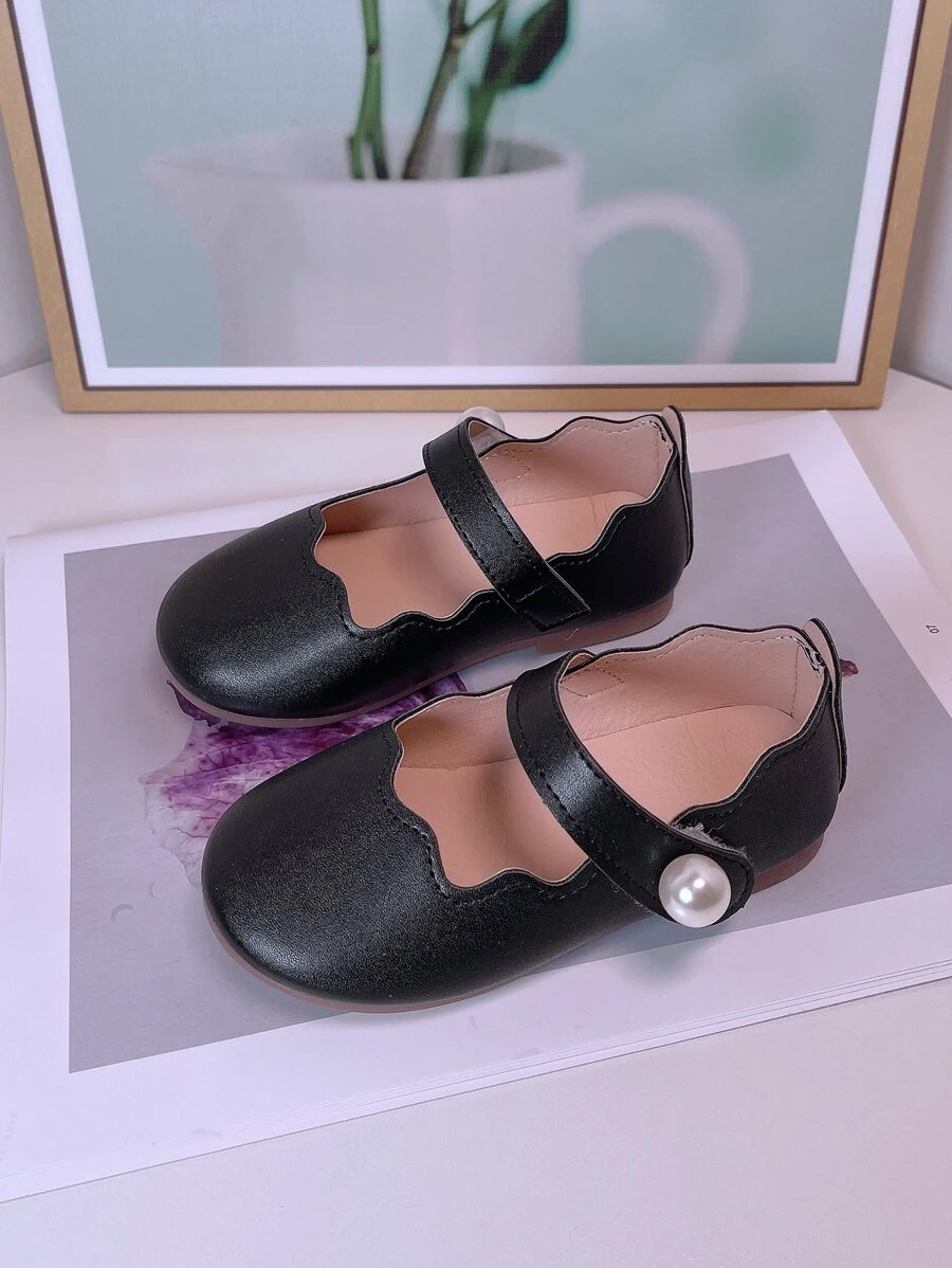 Giày búp bê trẻ em Ngọc trai Sò điệp màu trơn Mary Jane - màu đen - Xem 1