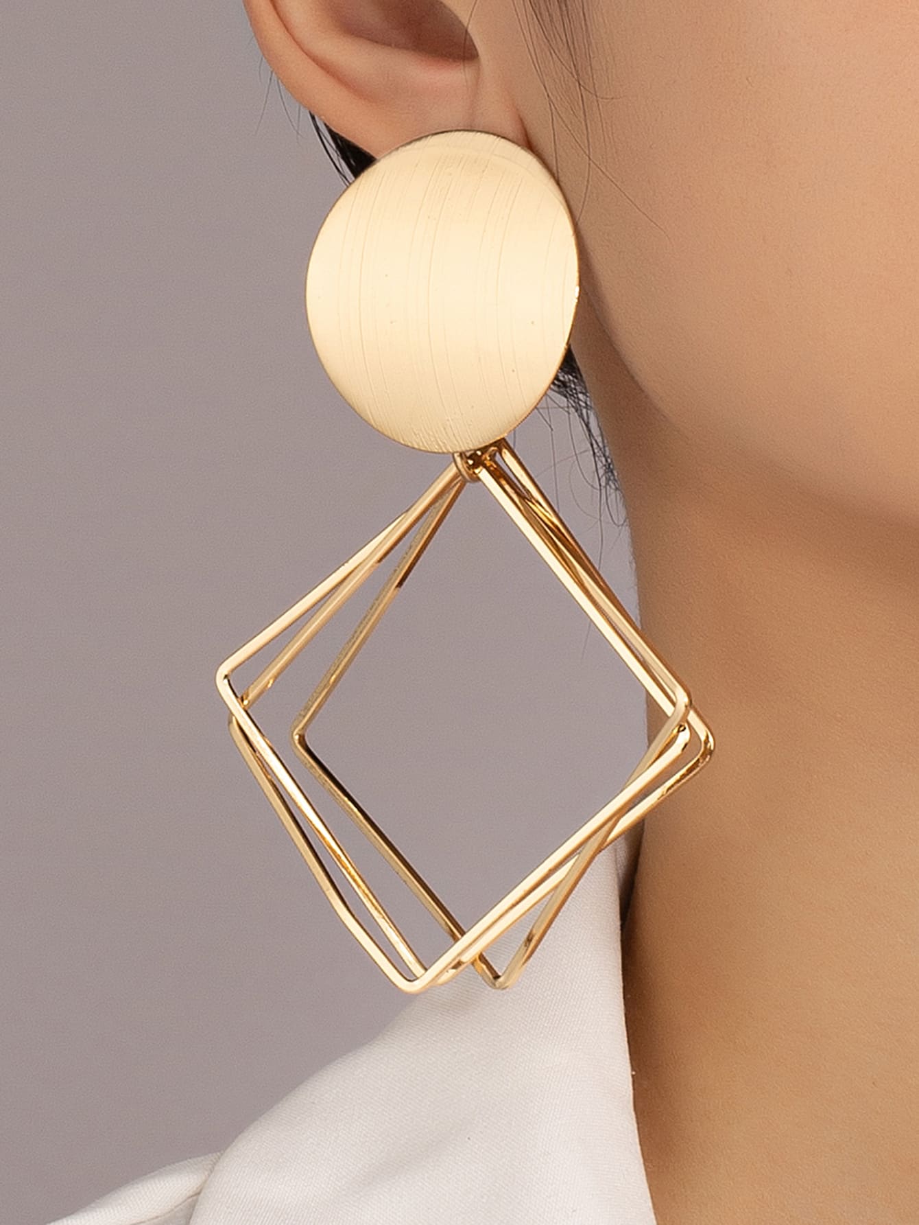 幾何耳墜 - 金黃色 - 查看 1