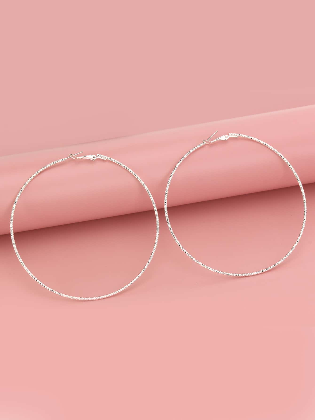 極簡風格圓耳環