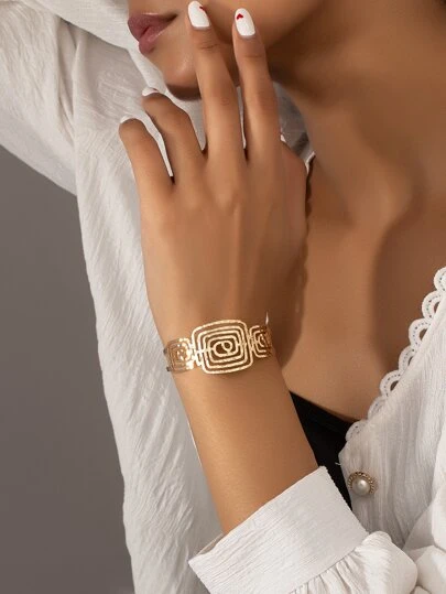 鏤空幾何設計開口手鐲