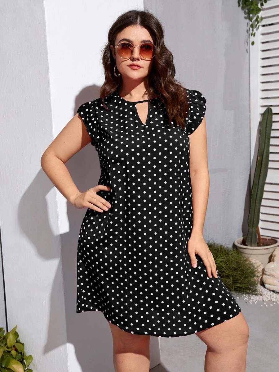 SHEIN VCAY Plus Polka Dot Print Keyhole Neckline Butterfly Sleeve Dress - Black - View 1