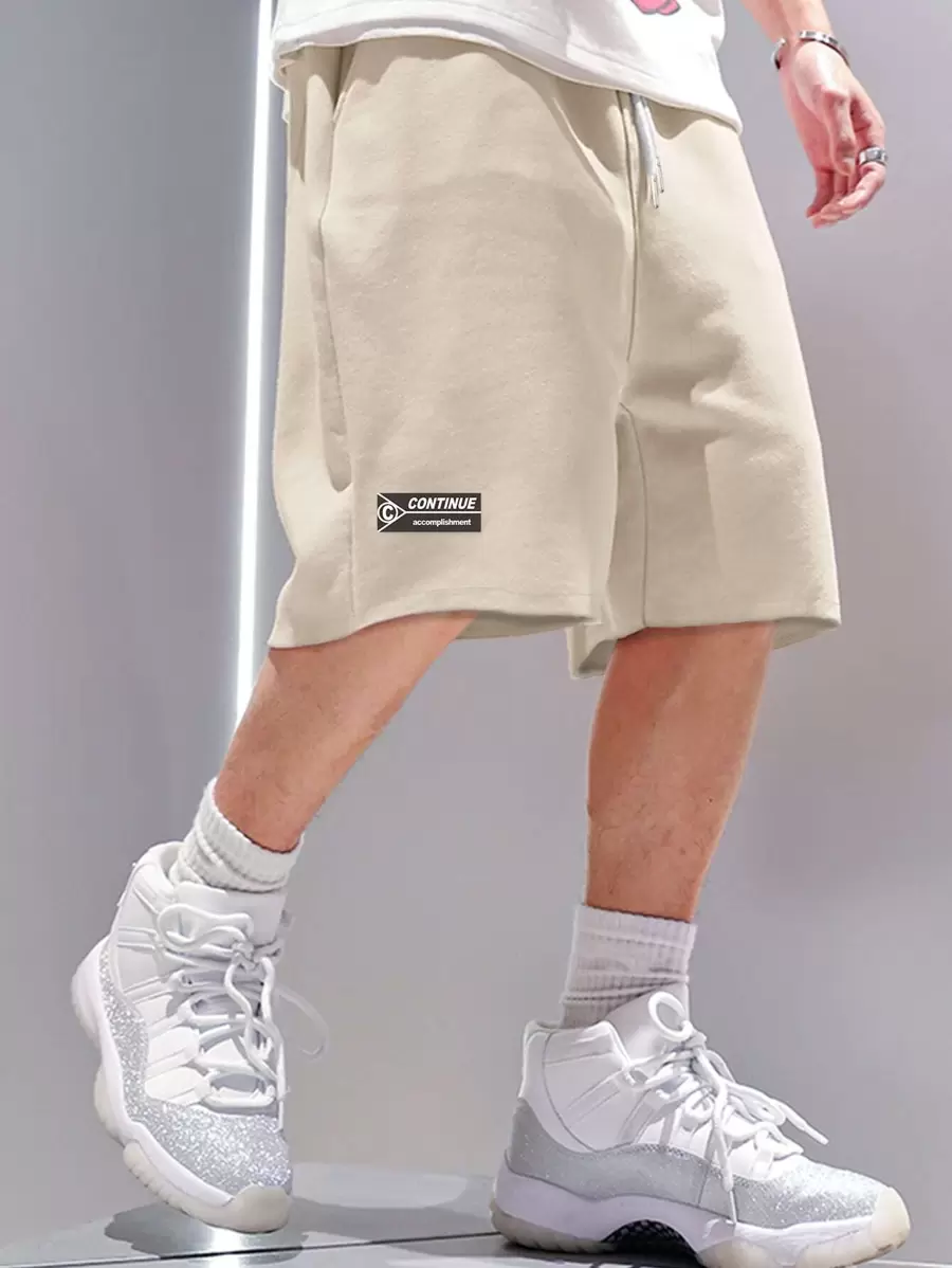 Manfinity EZcore Men Patched Drawstring Waist Loose Shorts - Apricot - View 1