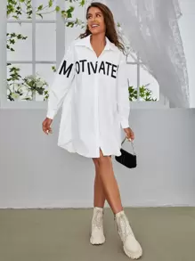 SHEIN Essnce Đầm Cao thấp Nút phía trước Lá thư Giải trí - trắng - Xem 1