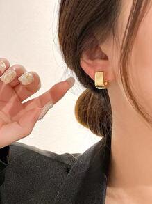 Pendientes de botón minimalista