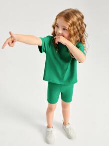 SHEIN Toddler Girls Cotton Drop Shoulder Top & Cycling Shorts Set - Green - View 4