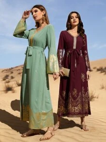 Al Najma 勃艮第红 1 件金色花卉印花对比色带腰带长袍 - 酒紅色 - 查看 3