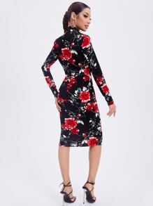 SHEIN SXY 印花小高領緊身連衣裙 - 彩色 - 查看 2