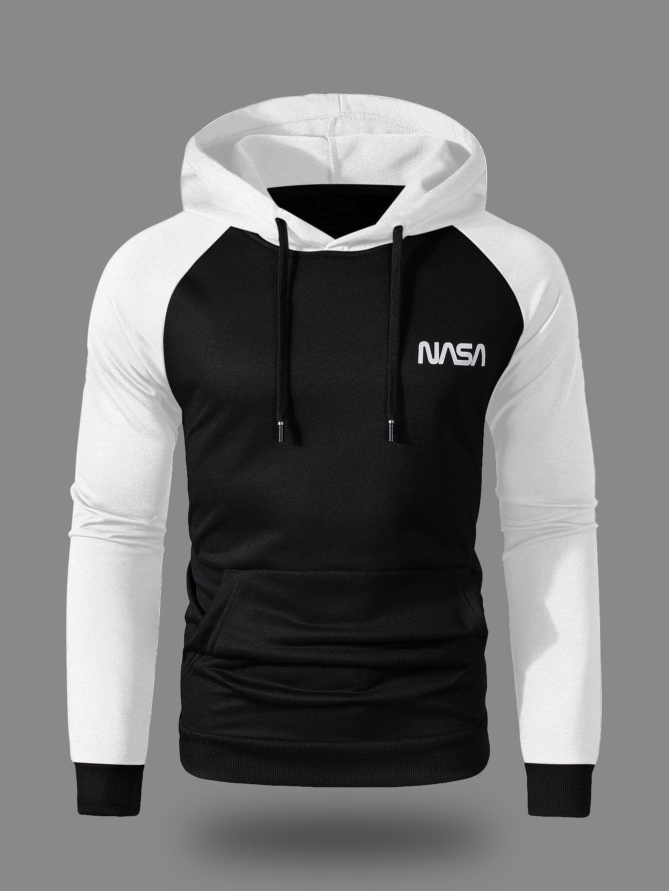 Manfinity Homme Hombres Capucha con estampado de letra de color combinado con bolsillo de canguro con cordón - Blanco y Negro - Ver 1