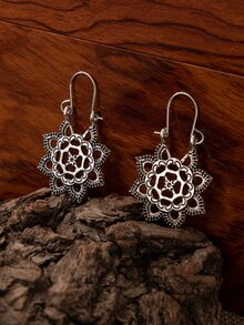 鏤空花耳墜 - 銀色 - 查看 2