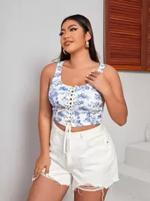 SHEIN EZwear Áo hai dây Plus Size Ren lên Thùa khuyết Con số Thực vật Giải trí - Xanh và trắng - Xem 5