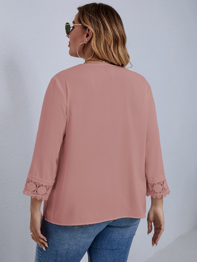 SHEIN Clasi 大碼拼接水溶蕾絲襯衫 - 粉色 - 查看 2