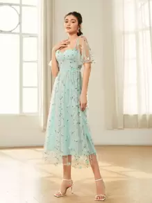Modelyn Sweetheart Neck Applique Detail Dress Long Evening Dresses - Mint Green - View 3