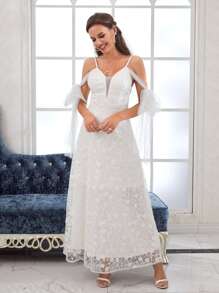 Sequins Mesh Knot Side Cold Shoulder Lace Wedding Dress - White - View 1