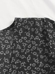 Knot Front Ditsy Floral Ruffle Hem Blouse - Multicolor - View 5