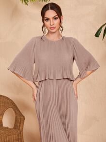 Modelyn 荷叶袖褶皱下摆连衣裙长款晚礼服 - 杏色 - 查看 3