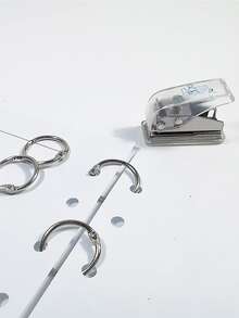 1pc Random Pattern Mini Hole Puncher - Multicolor - View 2