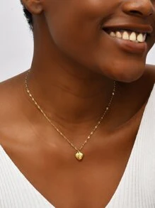 A Japanese and Korean style fresh sweet heart heart fashion simple women's stainless steel necklace collarbone chain suitable for daily wear - Yellow Gold - View 3