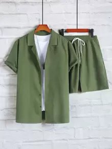 Manfinity RSRT Camisa de cuello con solapa unicolor con shorts sin camiseta - Verde militar - Ver 1